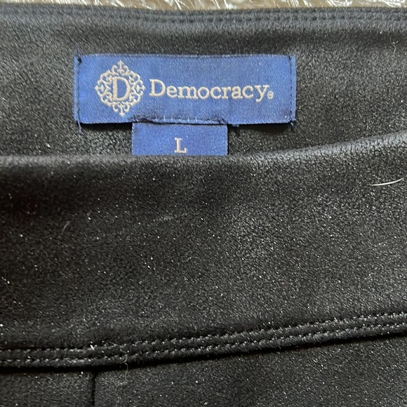 Democracy black faux suedes leather ‘ riding’ pant legging w side pocket L - Picture 4 of 8